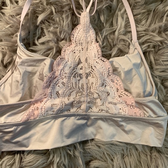 American Eagle bralette - Picture 2 of 3